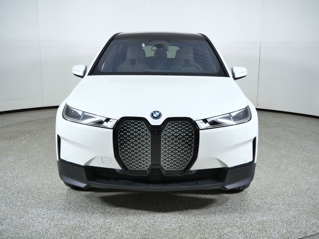 Thumbnail: 2025 BMW iX - 3