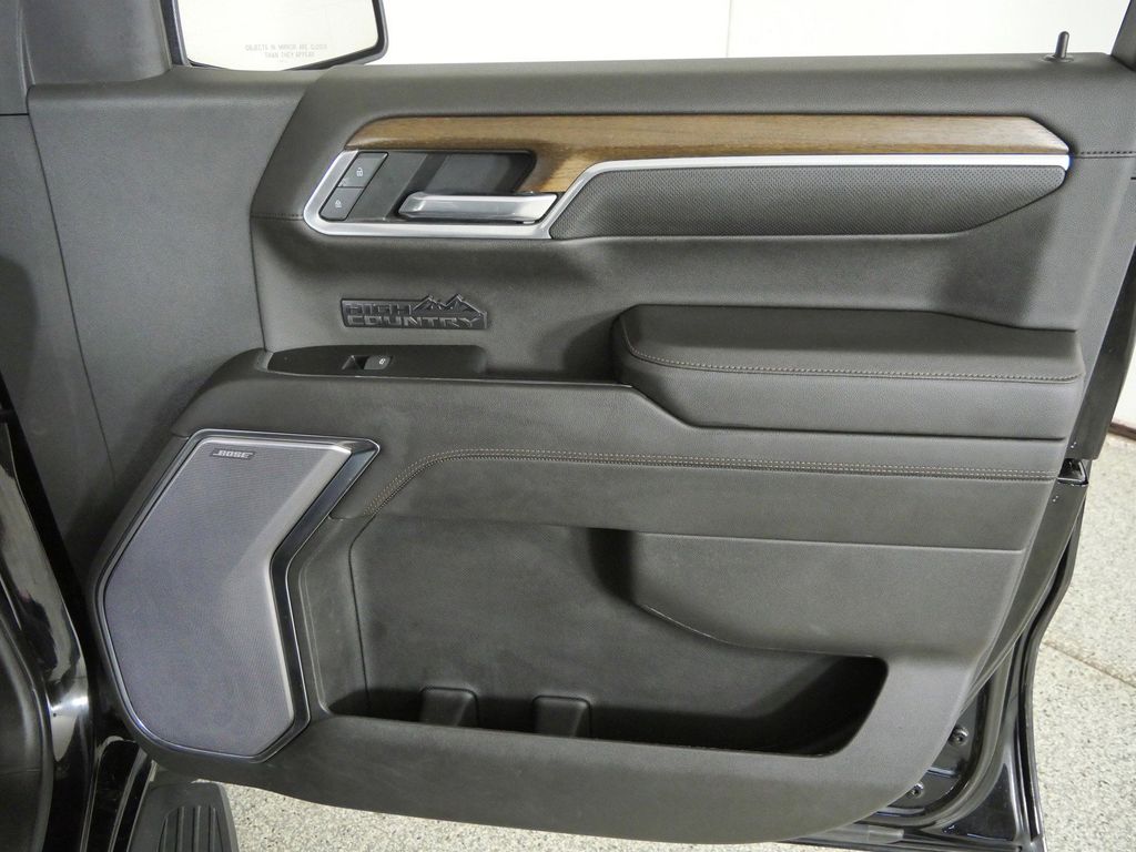 Thumbnail: 2022 Chevrolet Silverado 1500 - 20