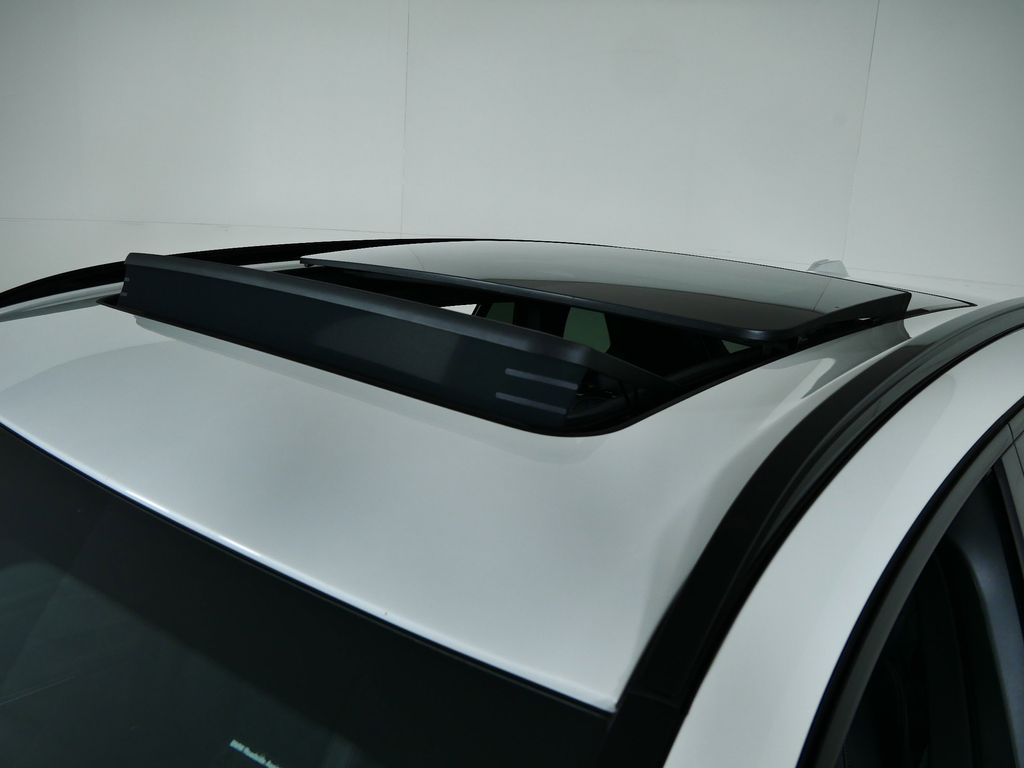 Thumbnail: 2026 BMW X5 - 19