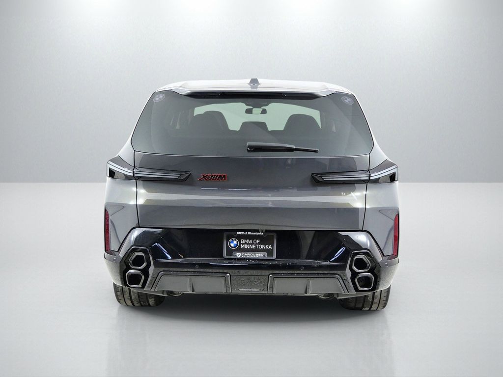 Thumbnail: 2026 BMW XM - 10