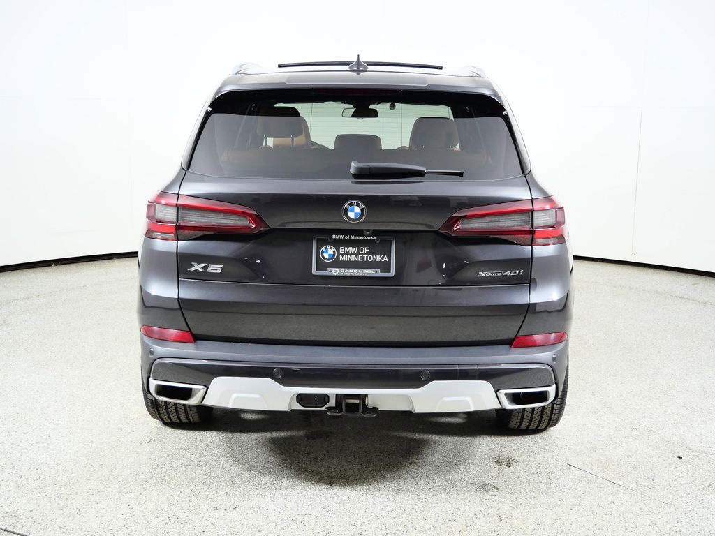 Thumbnail: 2021 BMW X5 - 11