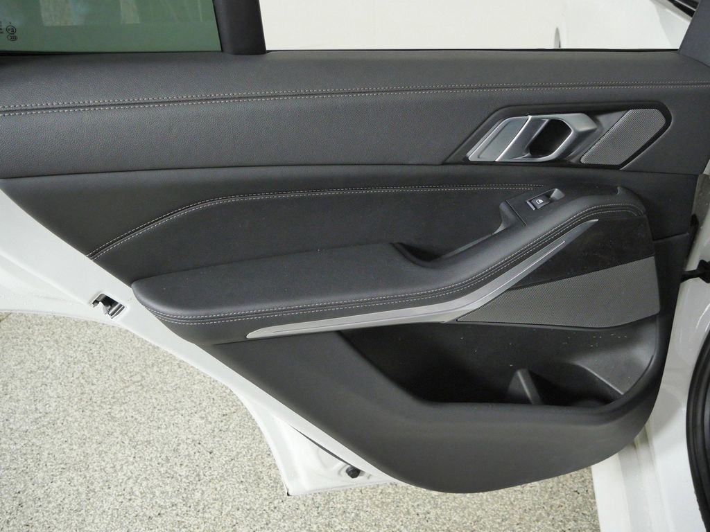 Thumbnail: 2023 BMW X5 - 35