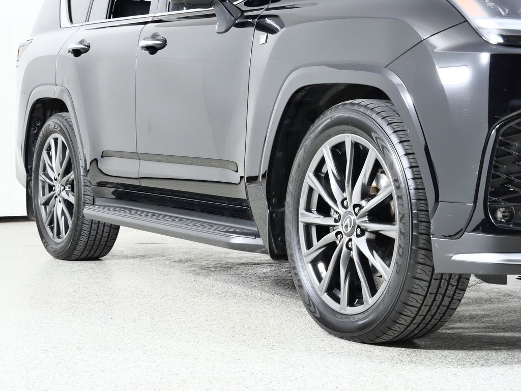 Thumbnail: 2024 Lexus LX - 7