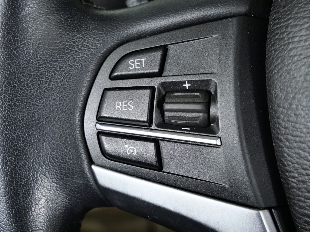 Thumbnail: 2015 BMW X5 - 41