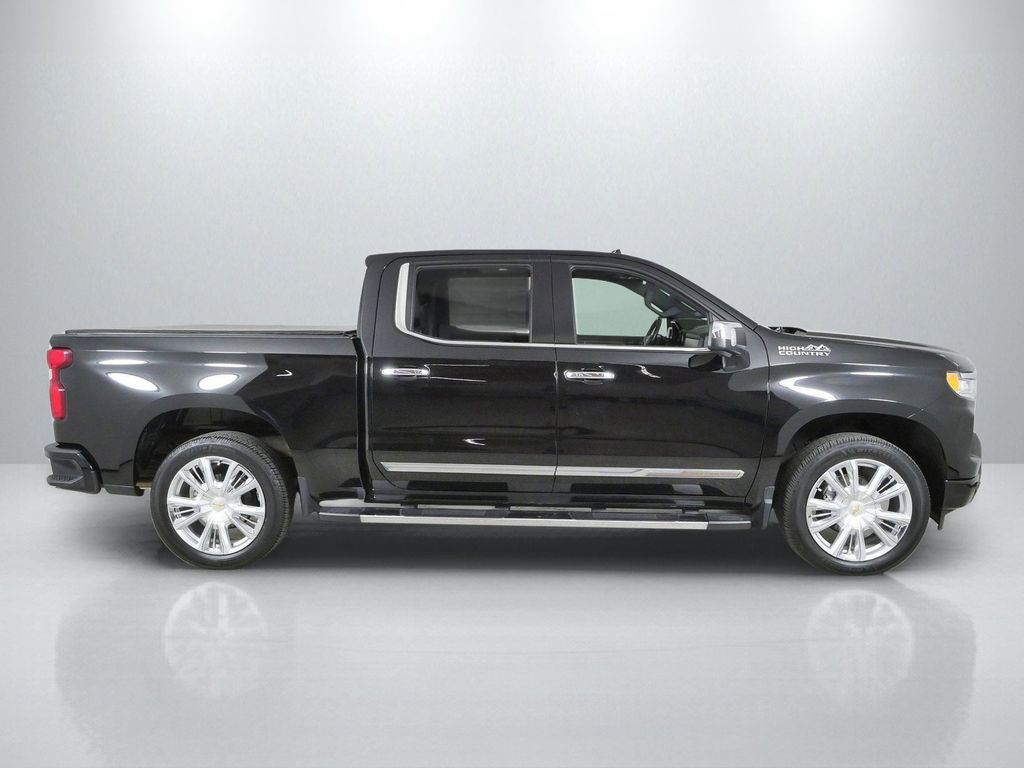 Thumbnail: 2022 Chevrolet Silverado 1500 - 8
