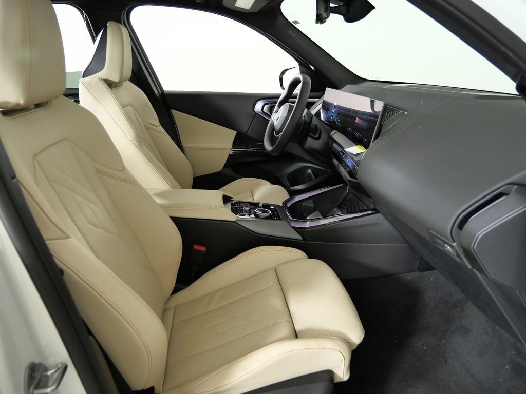 Thumbnail: 2026 BMW X3 - 23