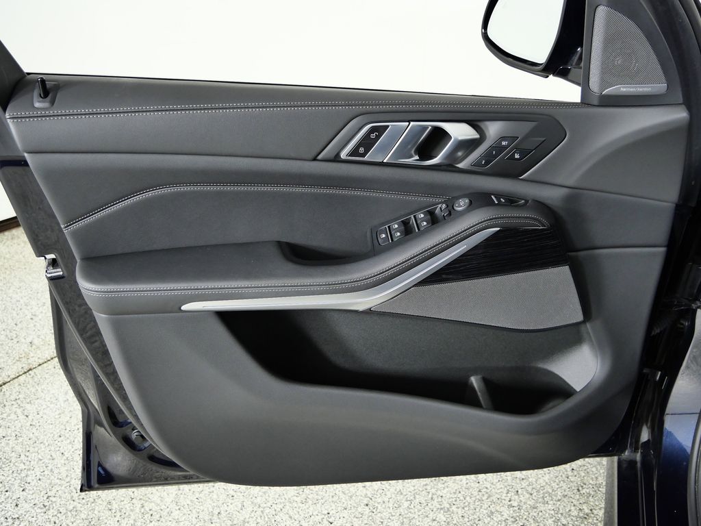 Thumbnail: 2024 BMW X5 - 39