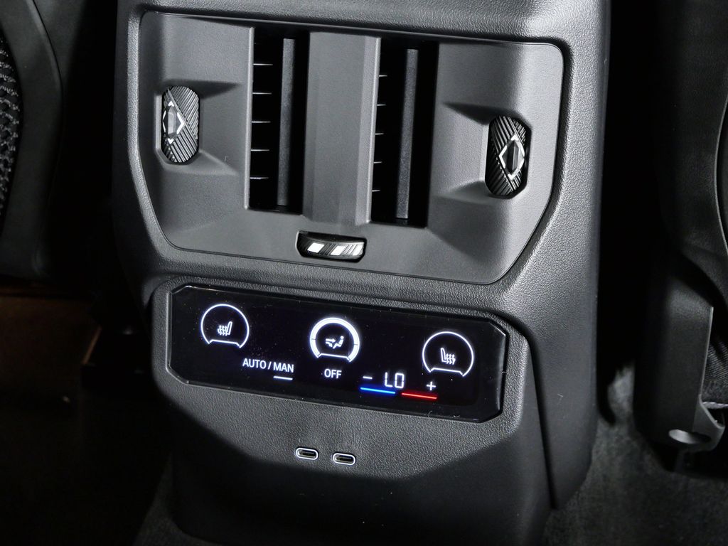 Thumbnail: 2025 BMW X3 - 27