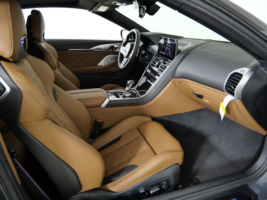 Thumbnail: 2025 BMW M8 - 20