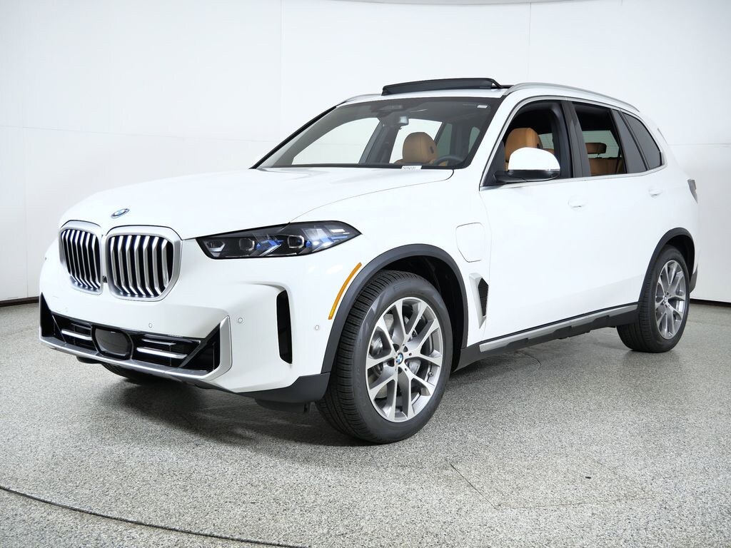 New 2026 BMW X5 xDrive50e SUV