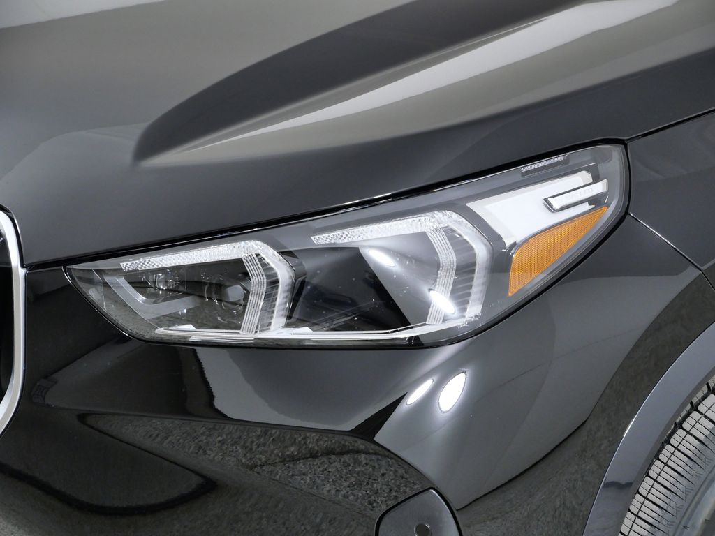 Thumbnail: 2026 BMW X1 - 3