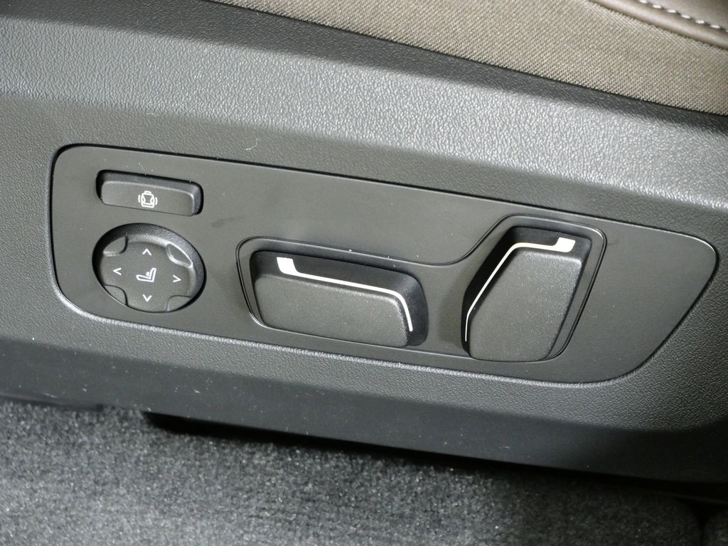 Thumbnail: 2026 BMW X3 - 38