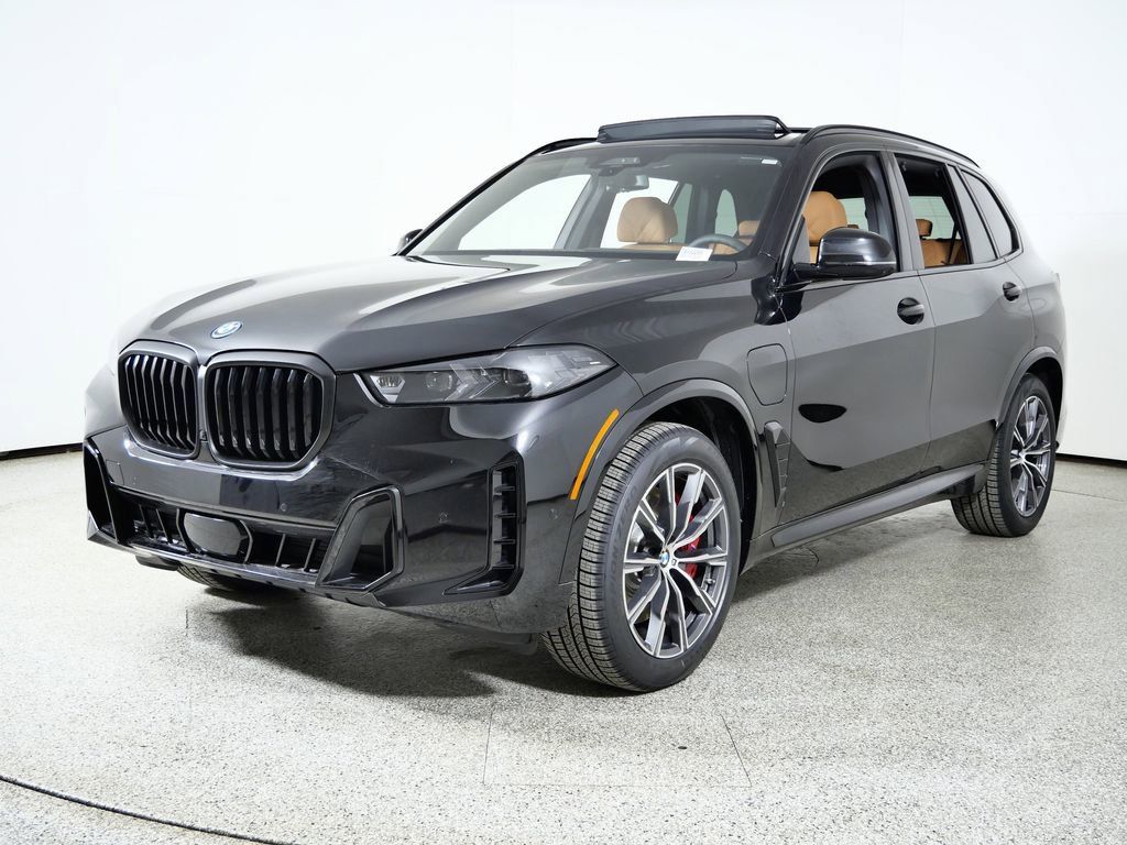 Thumbnail: 2026 BMW X5 - 1