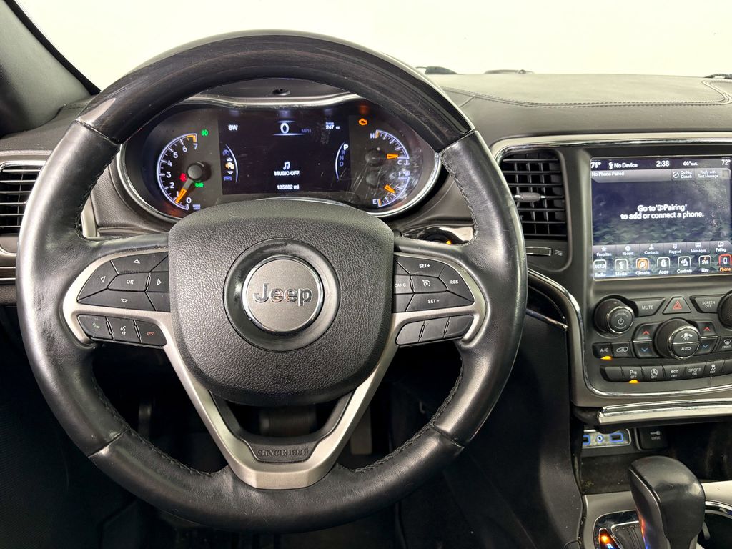Thumbnail: 2018 Jeep Grand Cherokee - 8