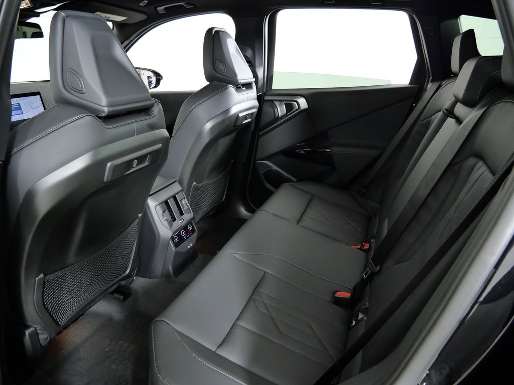 Thumbnail: 2026 BMW X3 - 30