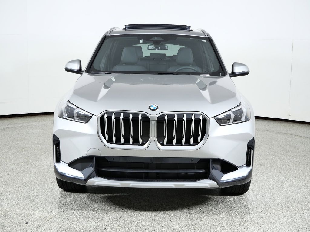 Thumbnail: 2026 BMW X1 - 2