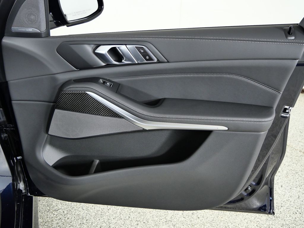 Thumbnail: 2026 BMW X5 - 19