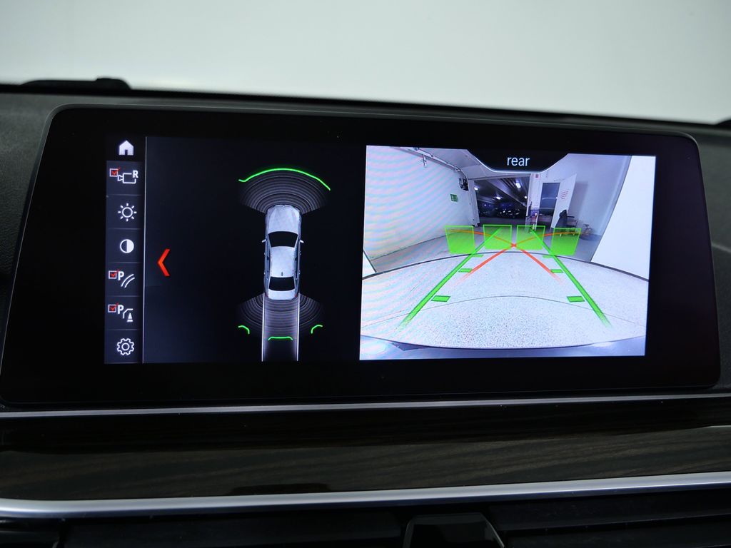 Thumbnail: 2019 BMW 5 Series - 50