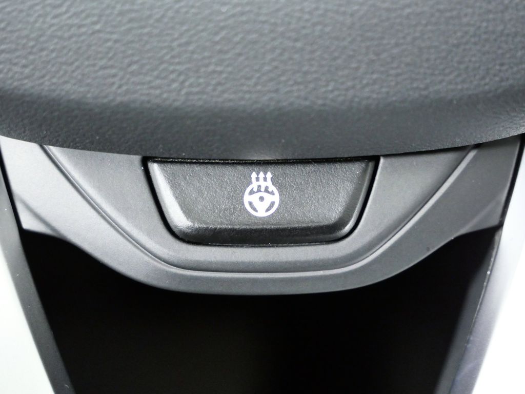 Thumbnail: 2023 BMW 3 Series - 45