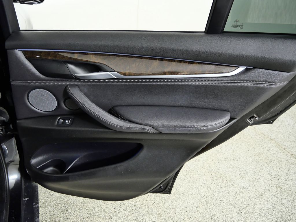 Thumbnail: 2018 BMW X5 - 25