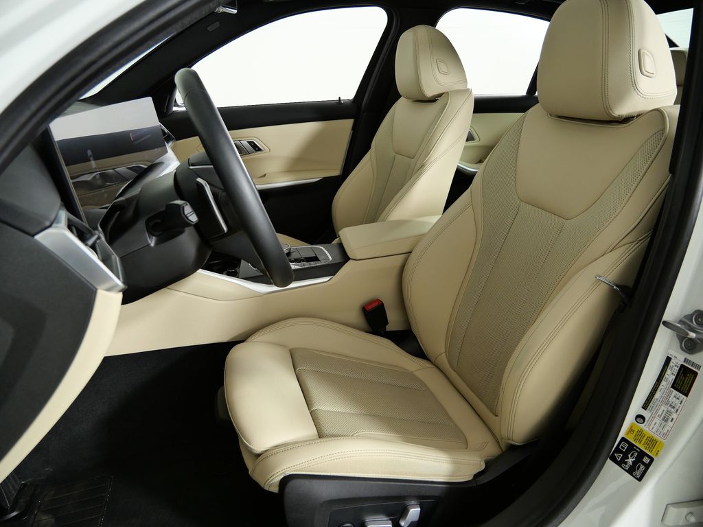 Thumbnail: 2023 BMW 3 Series - 38