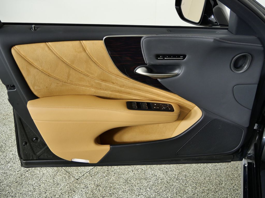 Thumbnail: 2024 Lexus LS - 33