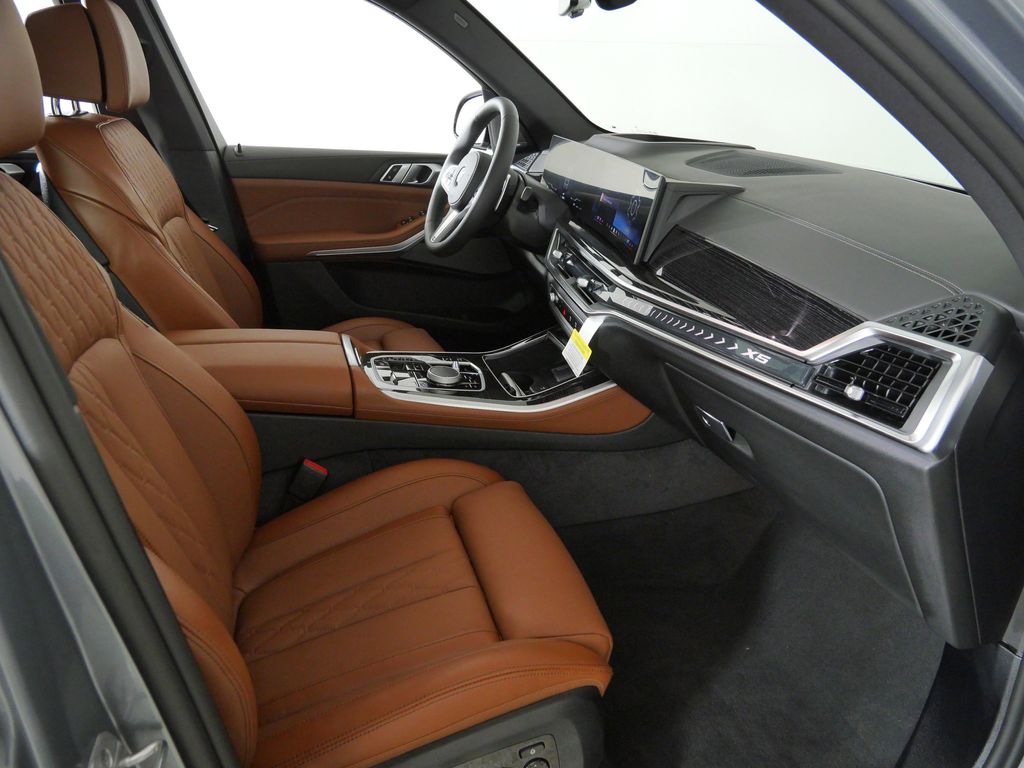 Thumbnail: 2026 BMW X5 - 20