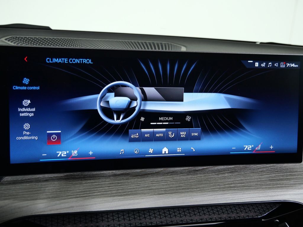 Thumbnail: 2026 BMW 2 Series - 40