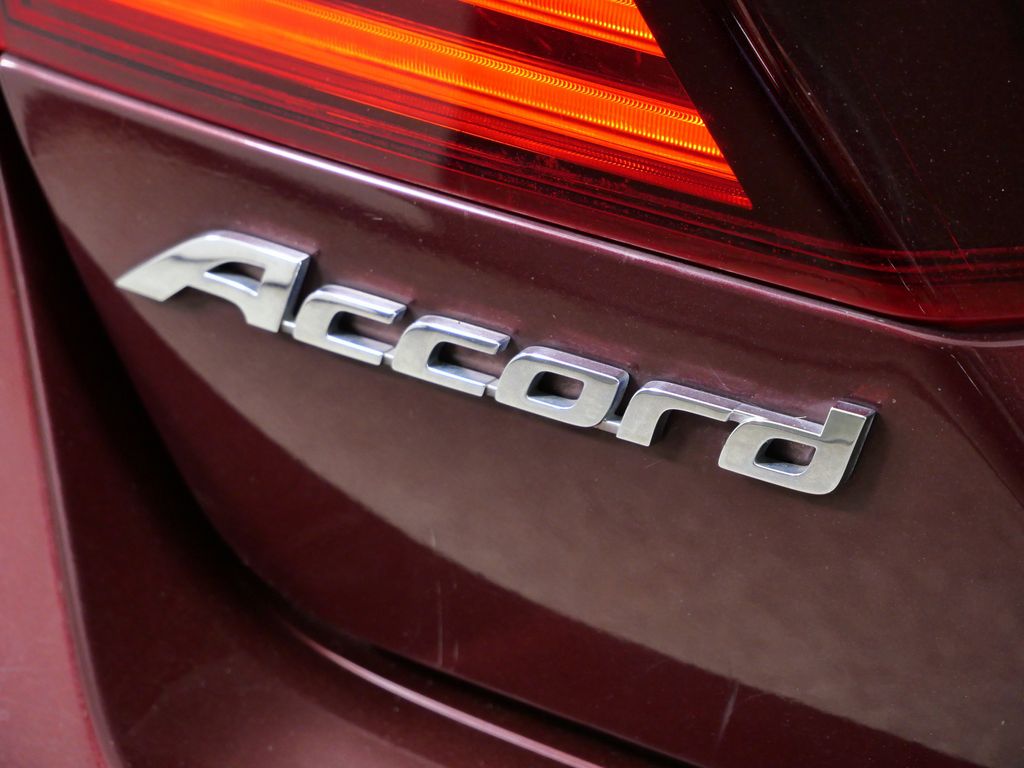 Thumbnail: 2016 Honda Accord - 13