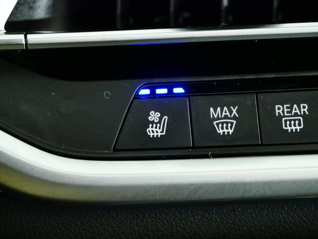 Thumbnail: 2023 BMW X5 - 49