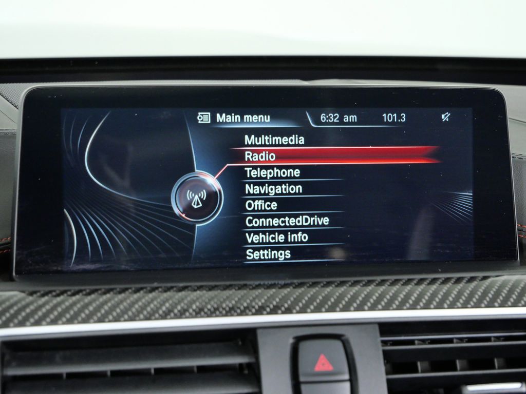 Thumbnail: 2016 BMW M4 - 41