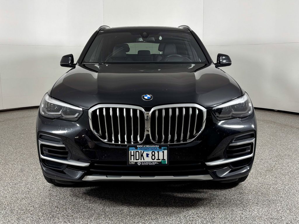 Thumbnail: 2022 BMW X5 - 3