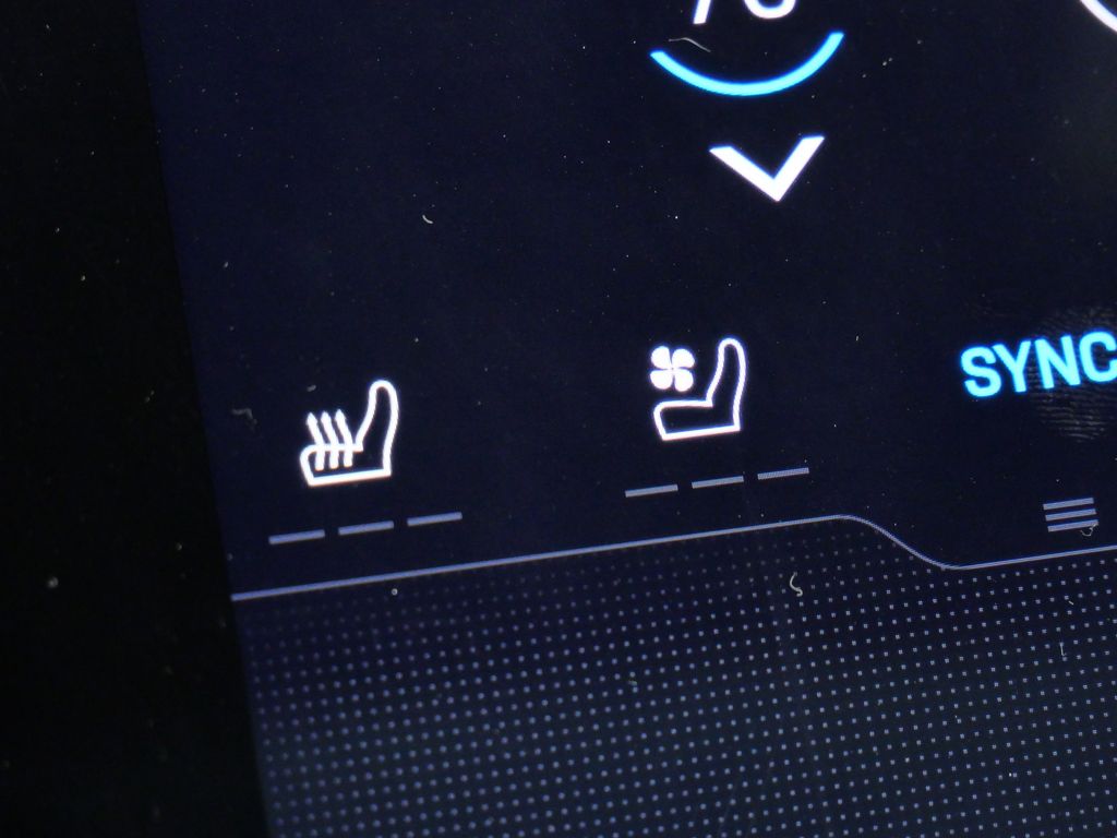 Thumbnail: 2024 Porsche Taycan - 47