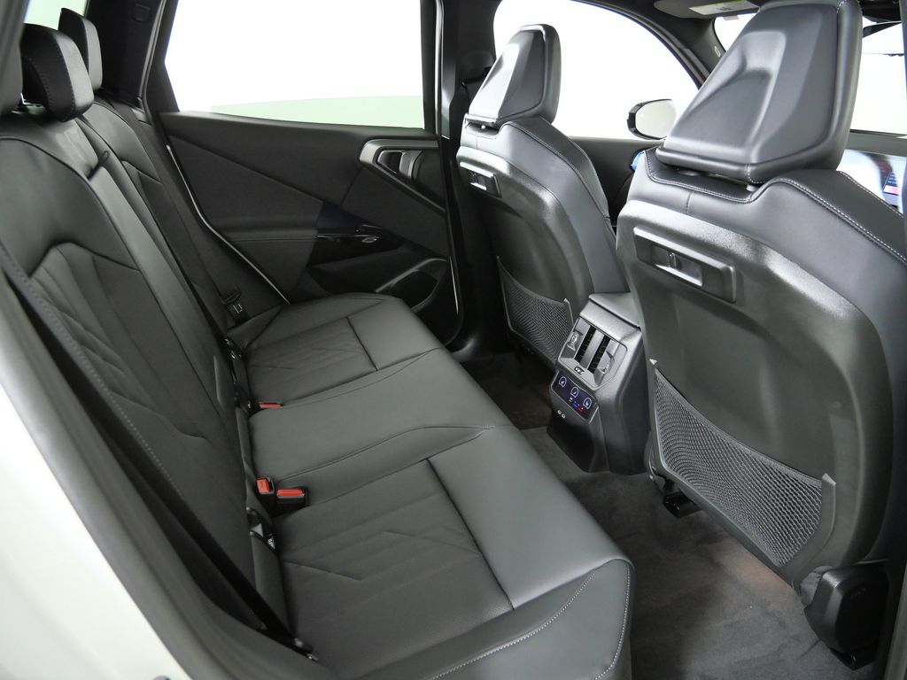 Thumbnail: 2026 BMW X3 - 26