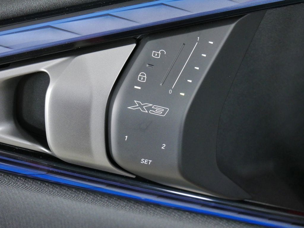 Thumbnail: 2026 BMW X3 - 33