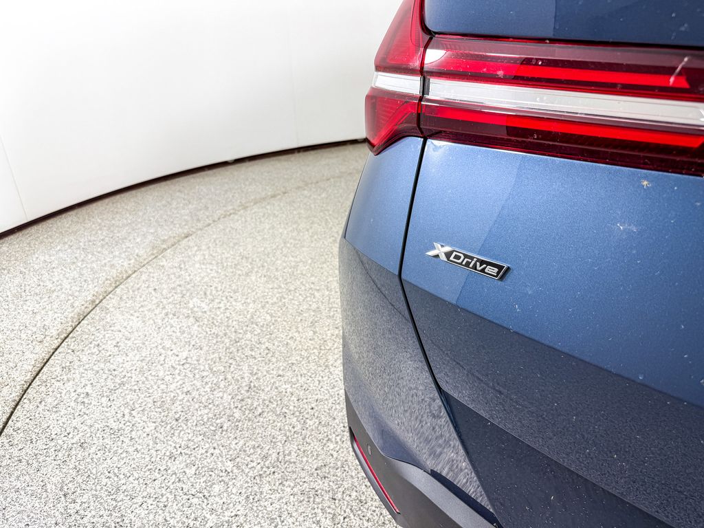 Thumbnail: 2025 BMW X3 - 13