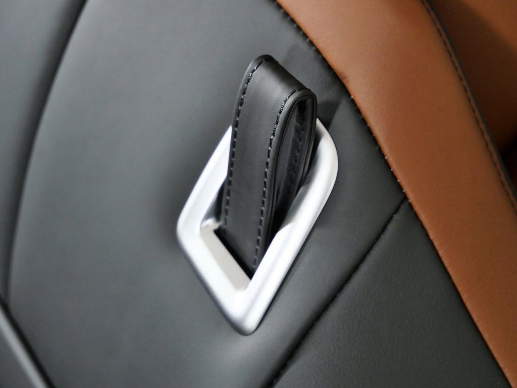 Thumbnail: 2026 BMW 8 Series - 25