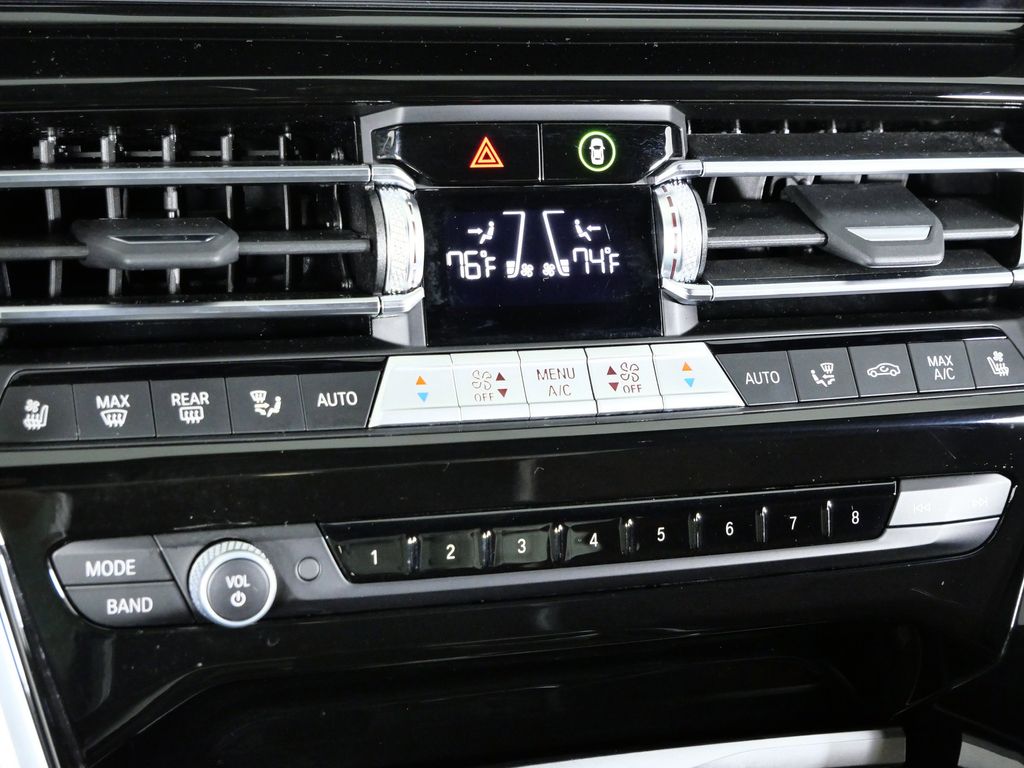 Thumbnail: 2024 BMW 8 Series - 47