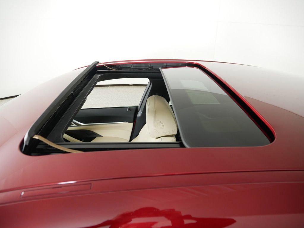 Thumbnail: 2025 BMW i4 - 21