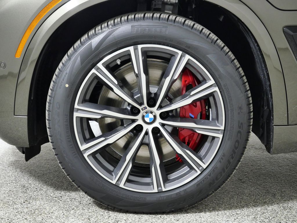 Thumbnail: 2026 BMW X5 - 17