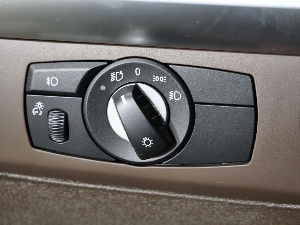 Thumbnail: 2013 BMW X5 - 39