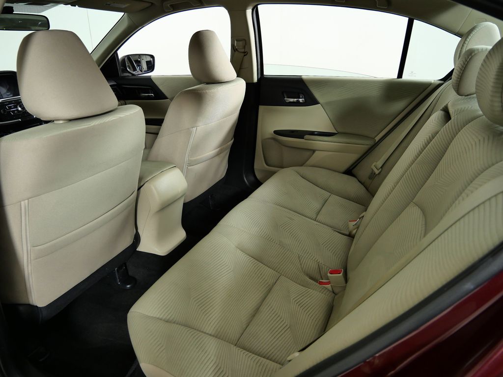 Thumbnail: 2016 Honda Accord - 27