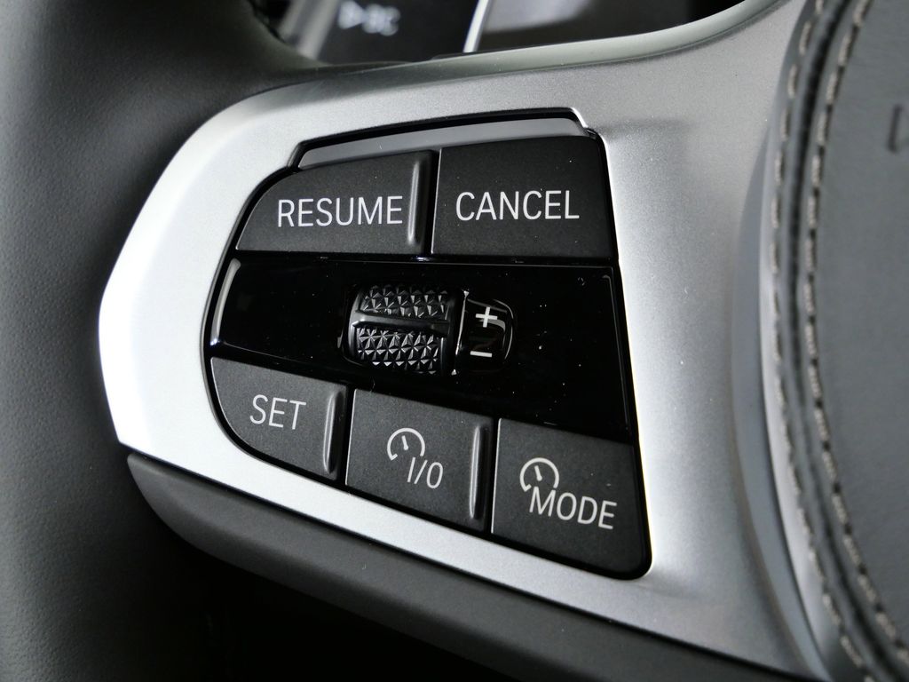 Thumbnail: 2026 BMW X7 - 42