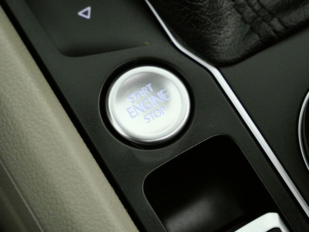 Thumbnail: 2018 Volkswagen Atlas - 46