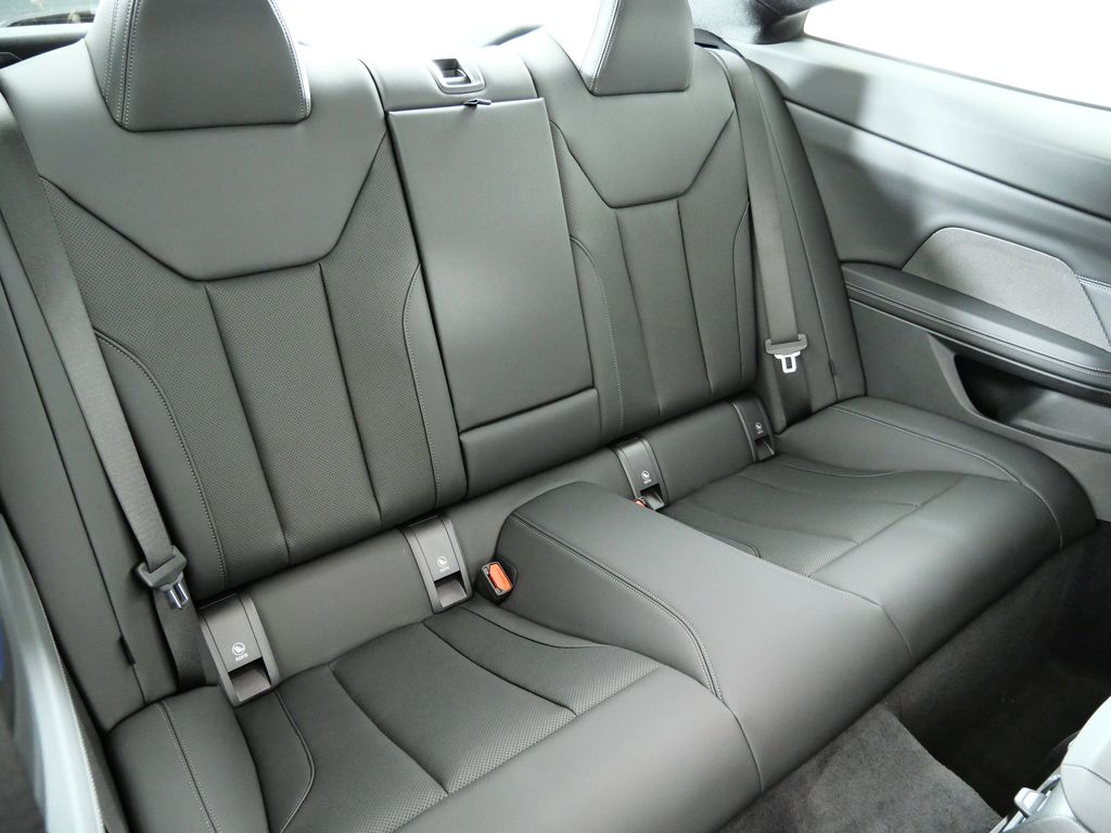 Thumbnail: 2026 BMW 4 Series - 25