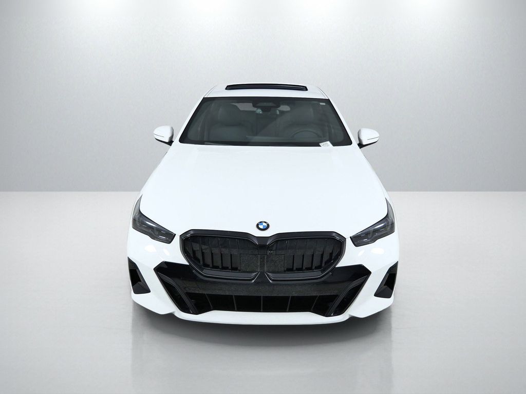 Thumbnail: 2026 BMW 5 Series - 16