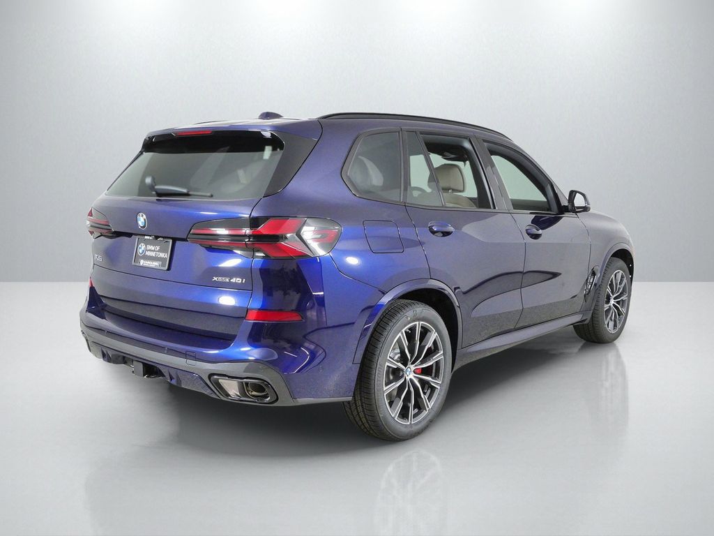 Thumbnail: 2026 BMW X5 - 9