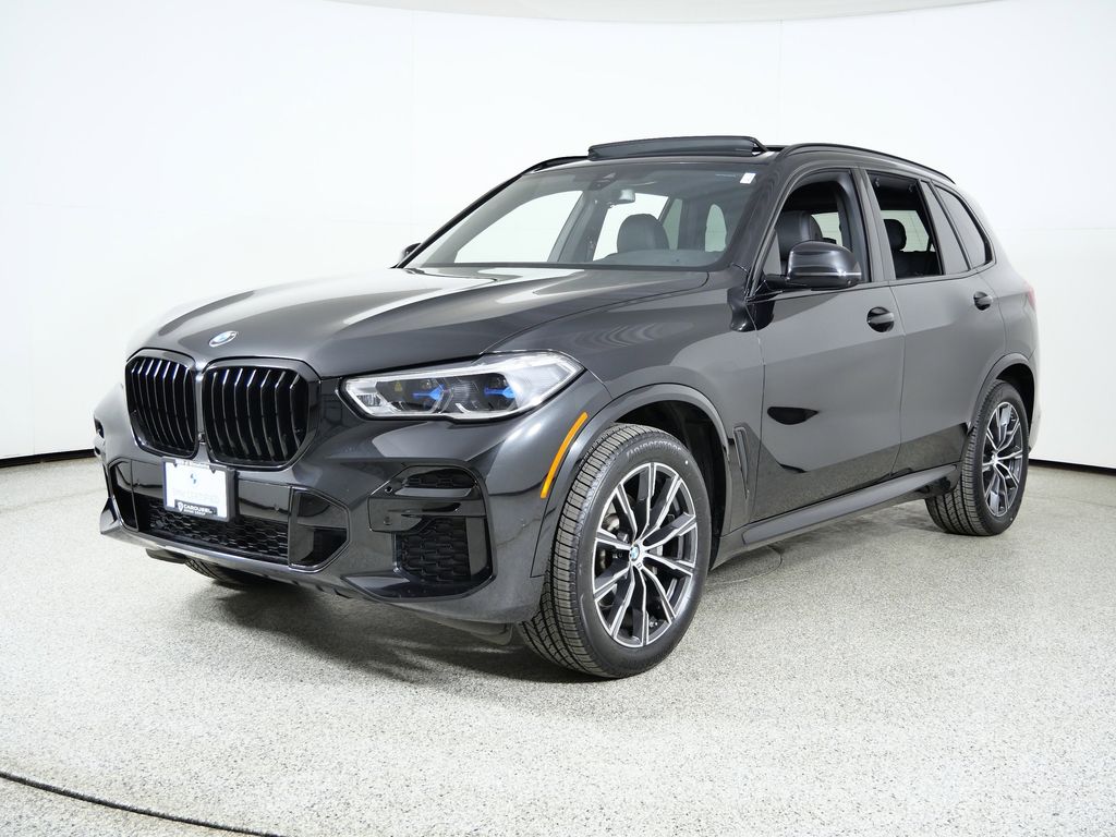 Thumbnail: 2023 BMW X5 - 1