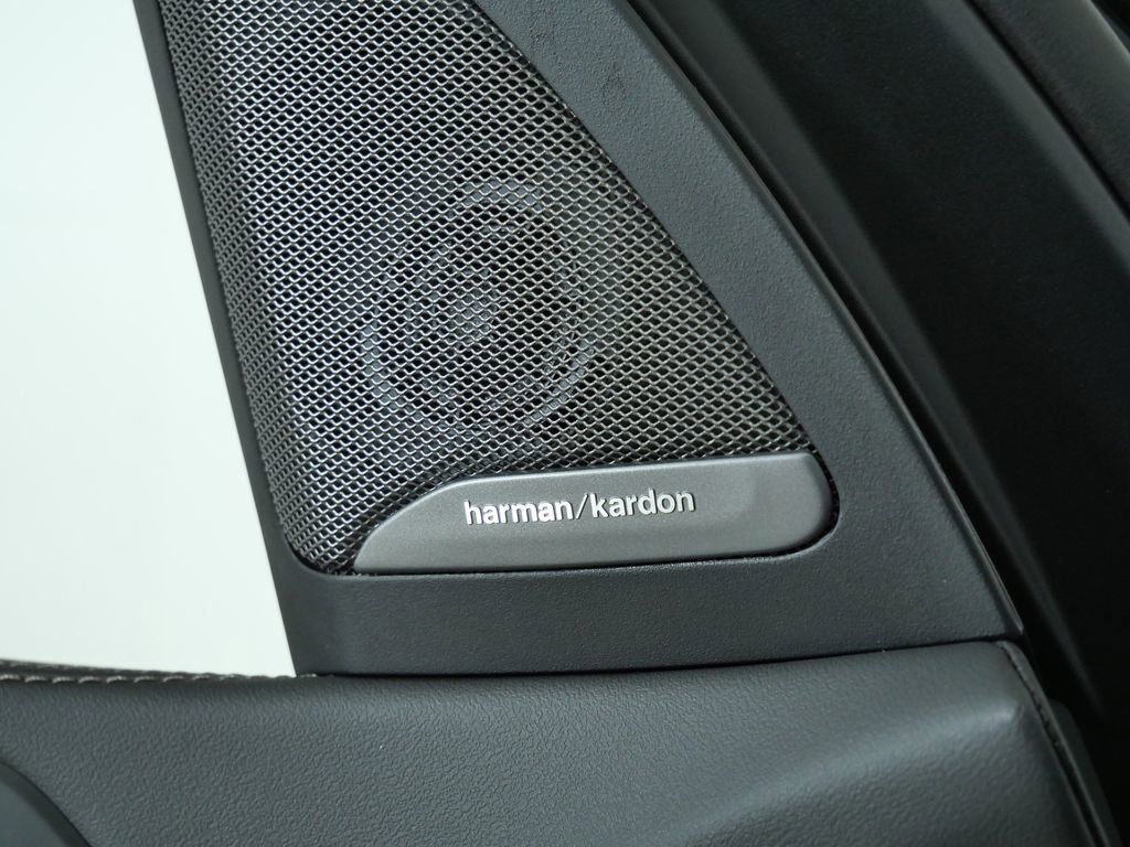 Thumbnail: 2026 BMW X5 - 47