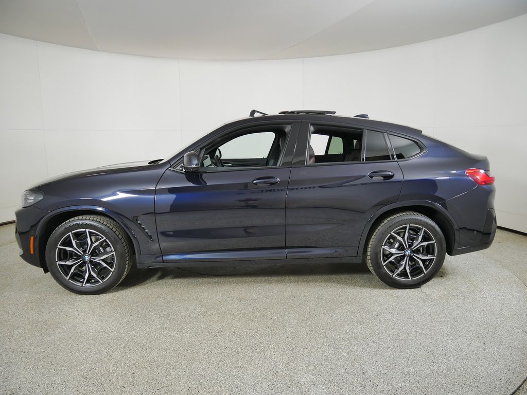 Thumbnail: 2023 BMW X4 - 18